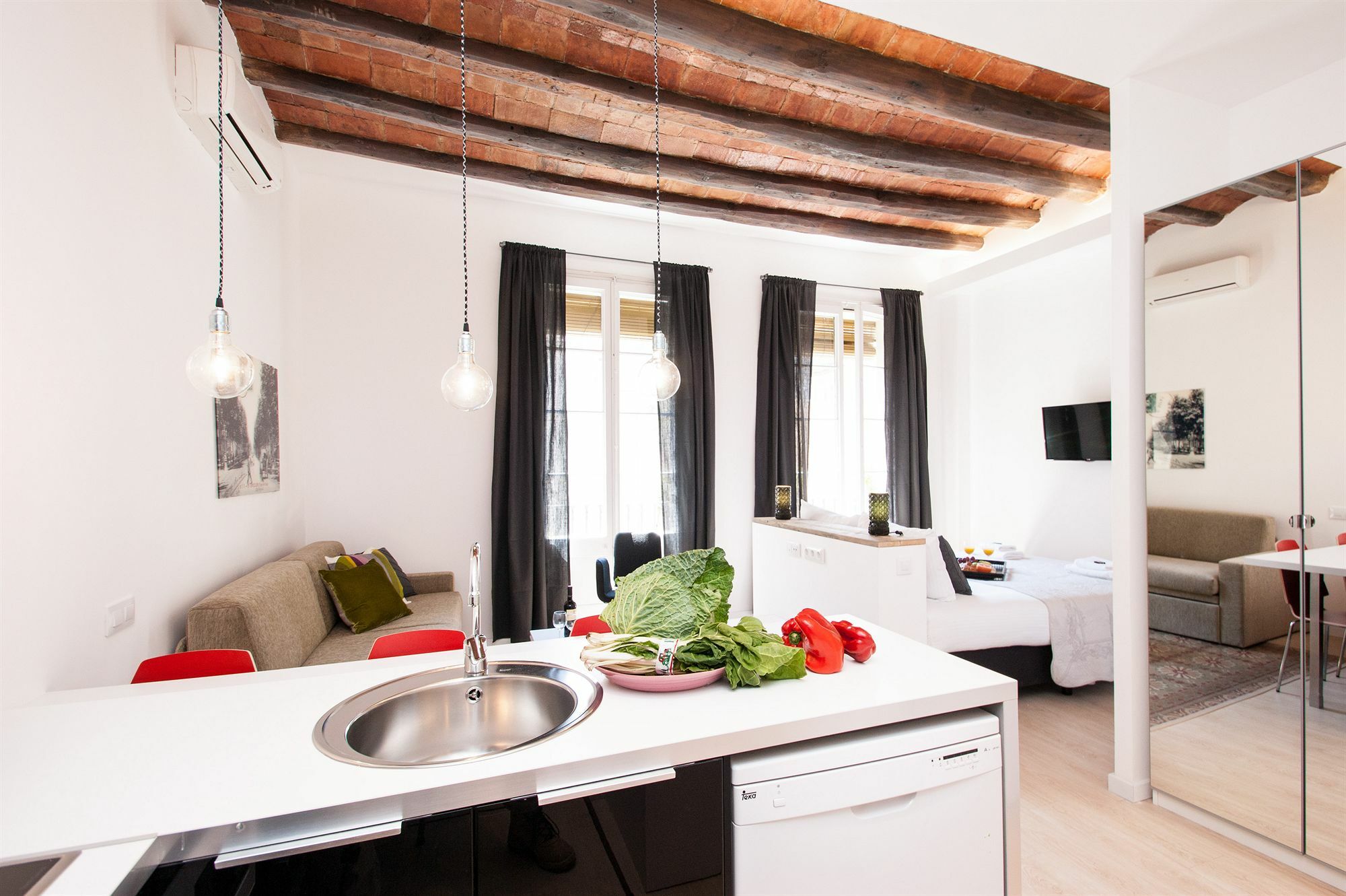 Short Stay Group Gracia Serviced Apartments Barcelona Ngoại thất bức ảnh